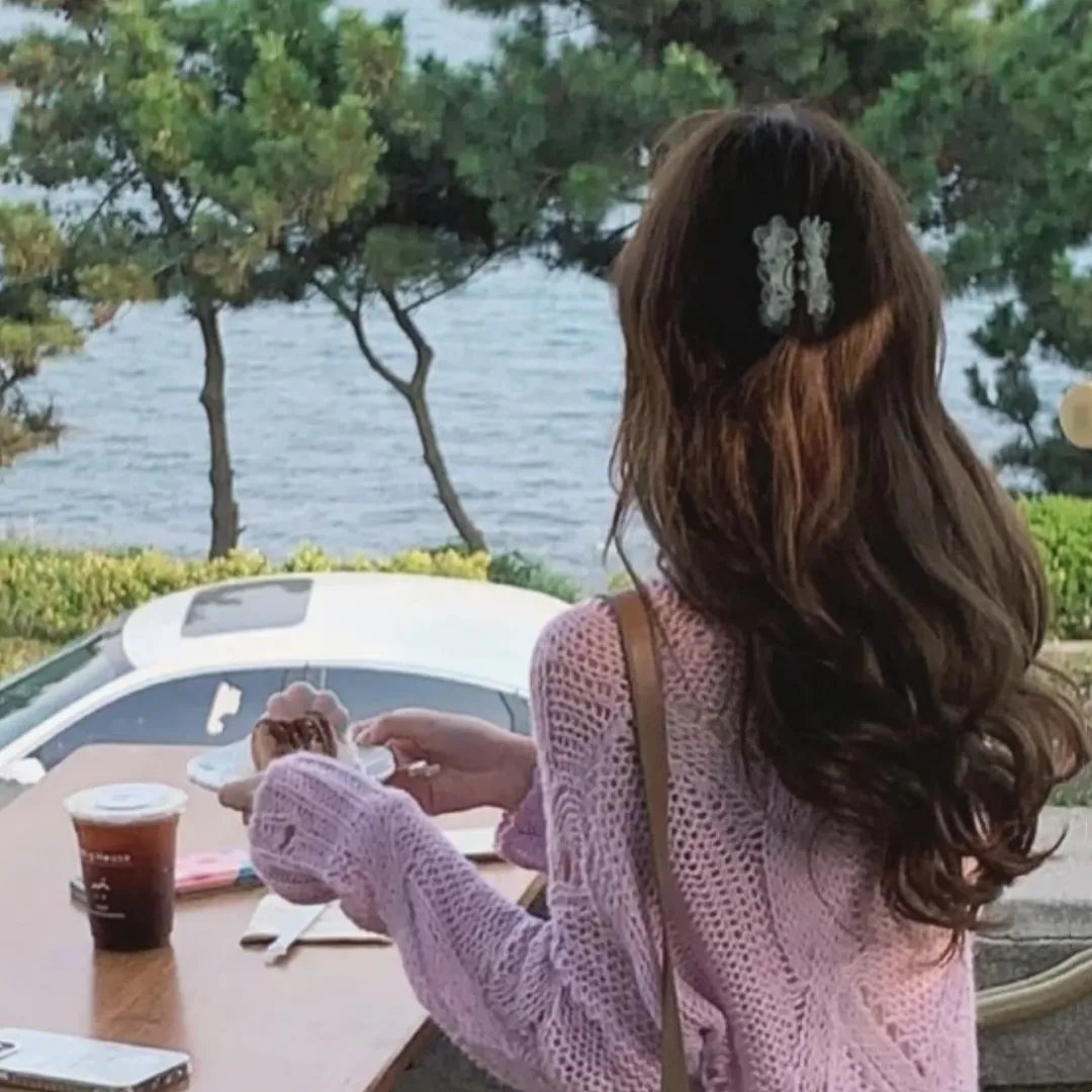 穿书女配在男团当小保姆